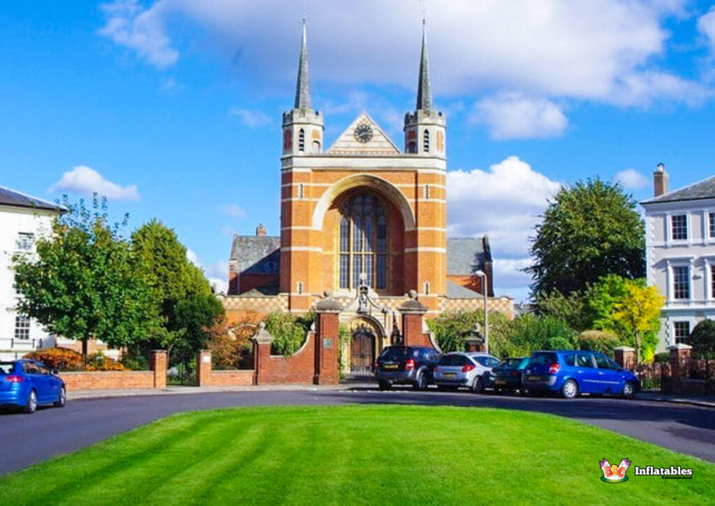 St George’s Church (Magdalene Rooms) Outside